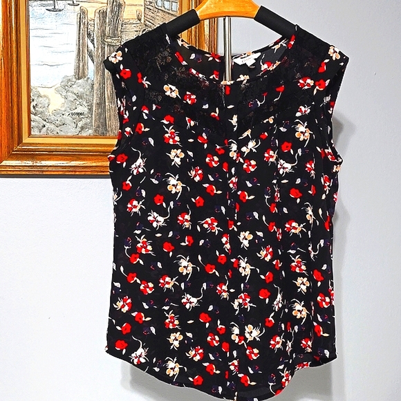 Candie's Tops - Candie's Red and White Sleeveless Blouse with Bib Collar